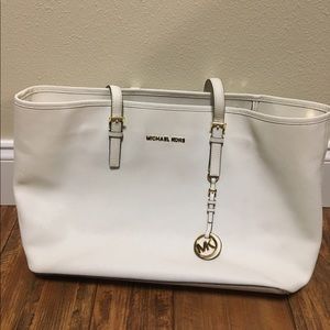 White Michael Kors Purse